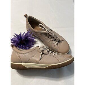 Ecco Womens Size 41 Beige Leather Sneakers 10-10.5